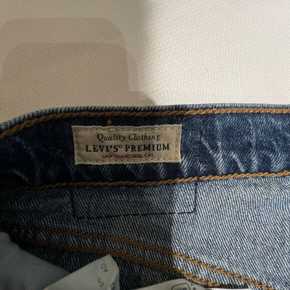 Levis 501 Button Fly Straight Leg Blue Jeans Womens Sz 26 High Rise Original Fit - Picture 5 of 16